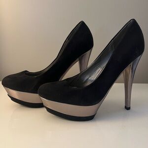 B6-11 Stiletto Black Faux Suede Heels. 👠 Super high 5 inch